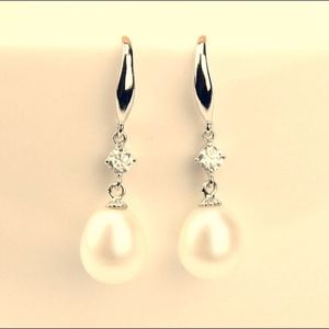 Coming Soon! Elegant Pearl Earrings